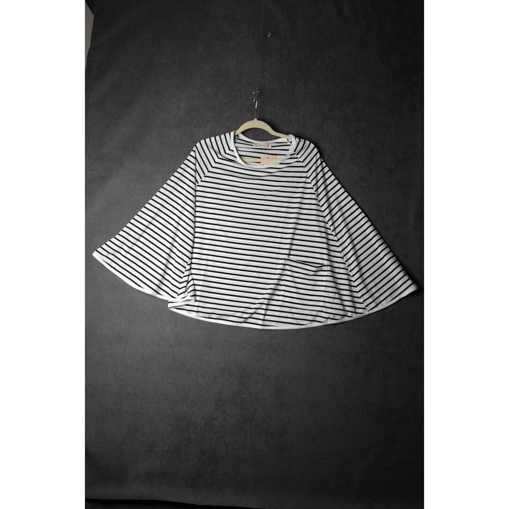 Keefee-Kol Striped Nursing Shirt Size One Size NWT